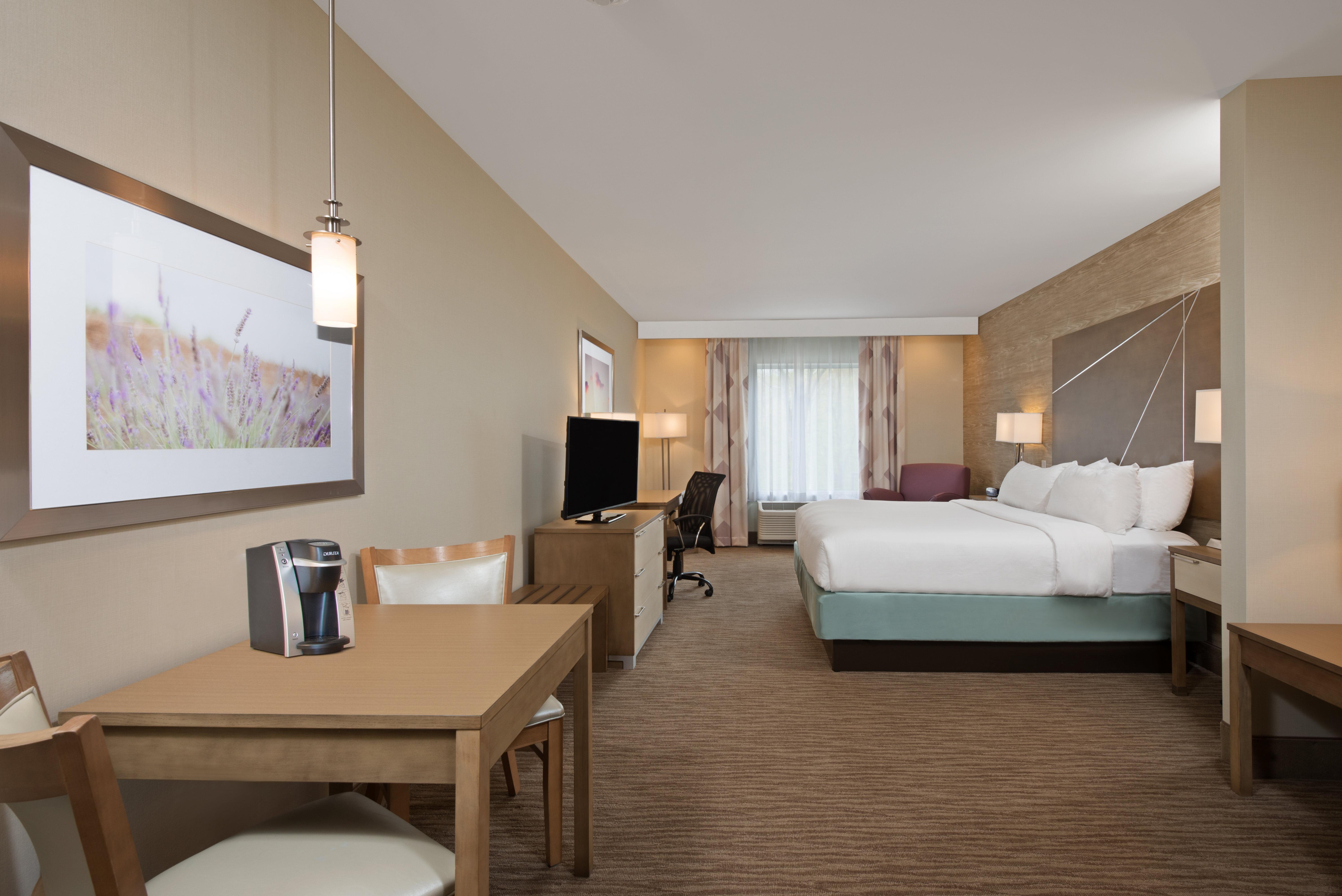 Holiday Inn Express & Suites New Cumberland By Ihg Exterior photo