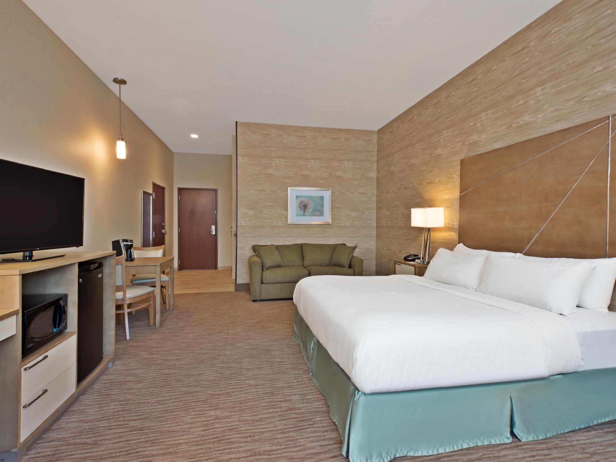 Holiday Inn Express & Suites New Cumberland By Ihg Exterior photo