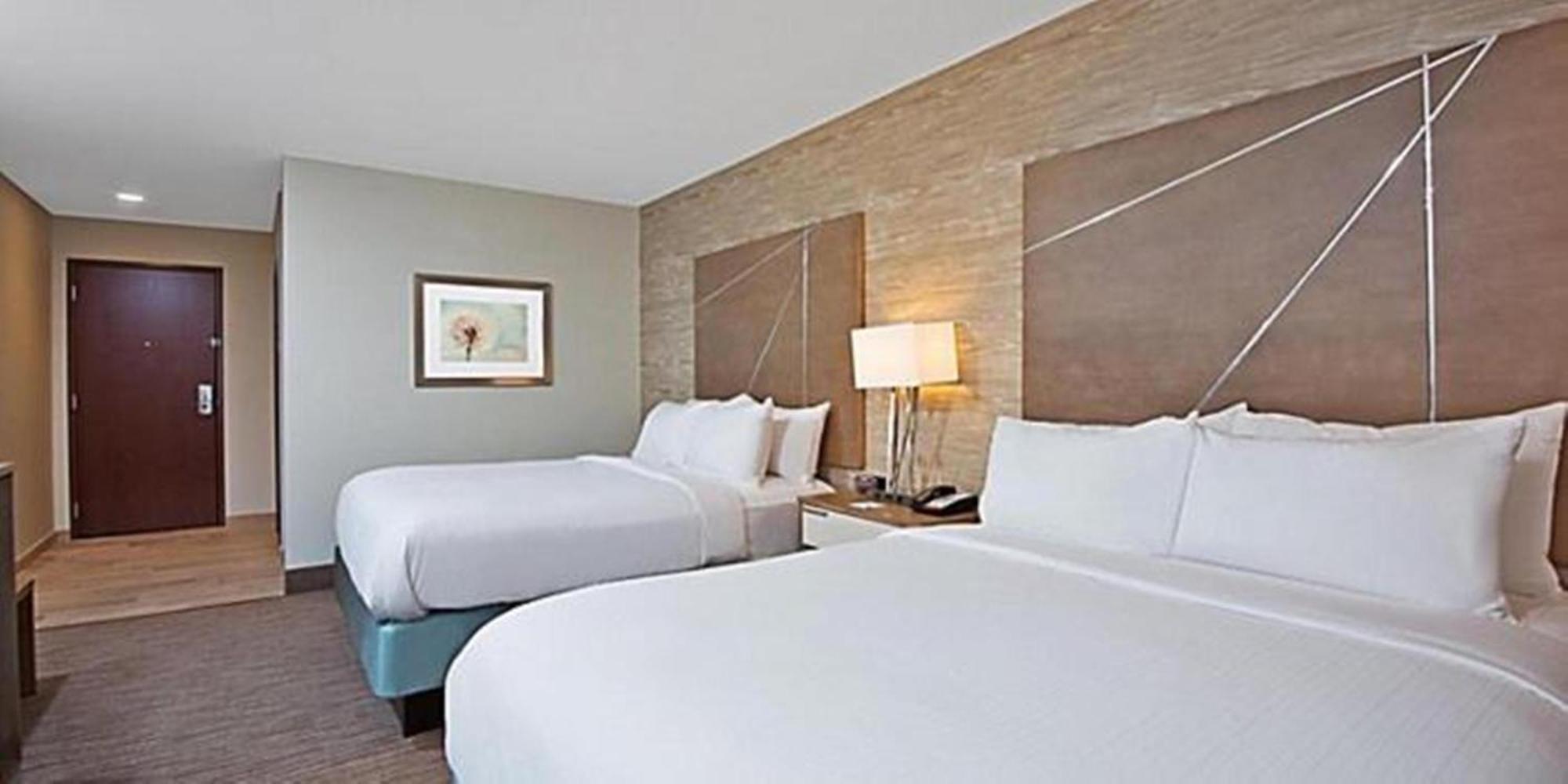 Holiday Inn Express & Suites New Cumberland By Ihg Exterior photo